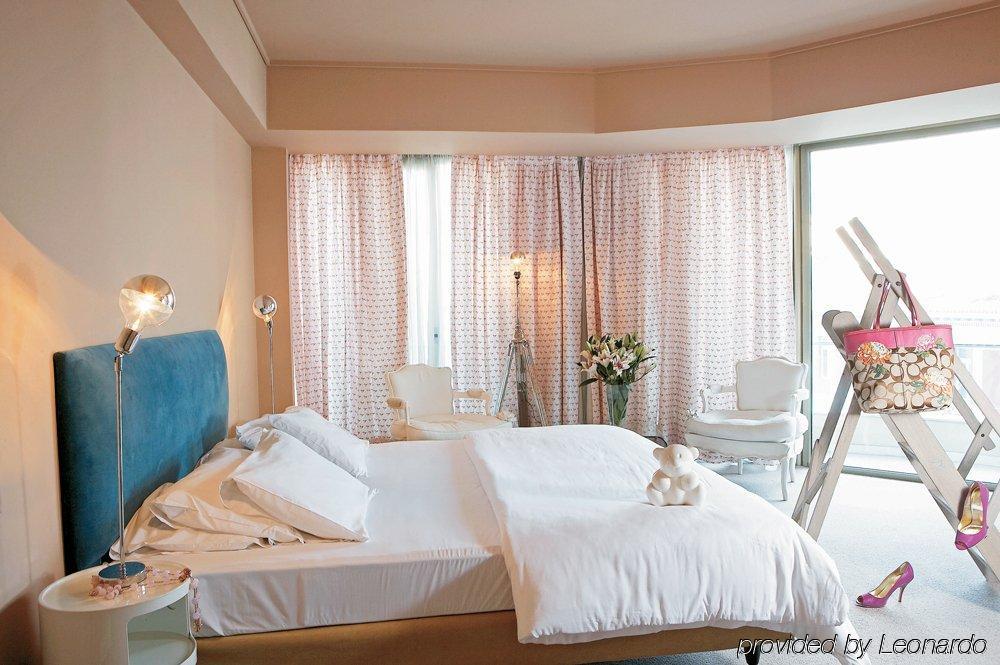 Hotel 2Fashion House Афины Номер фото
